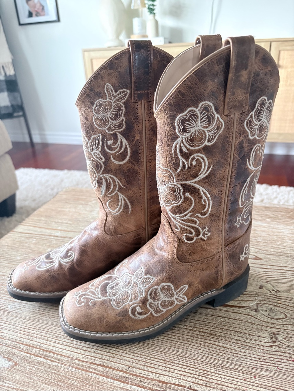 Girls Shyanne Brown Embroidered Western Cowgirl Boots Size 5.5